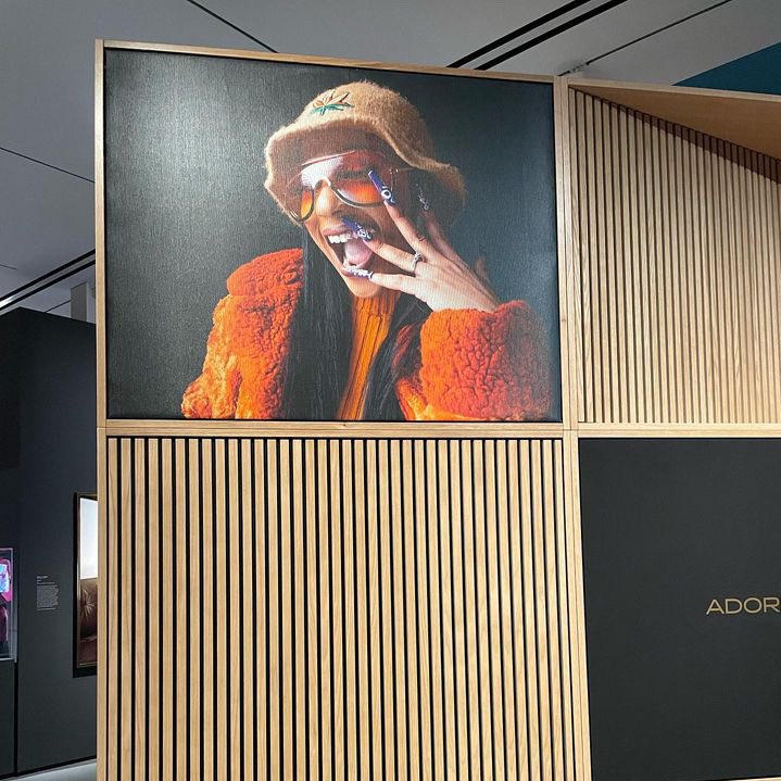 SFStylings's tweet photo. Have you checked out our work at the @artbma? Shoutouts to the team!
Photographer: @philipmuriel_
#StyleFanaticStylings #Baltimore #Art
https://t.co/JXapR0PSVx https://t.co/0xj1Smj61E