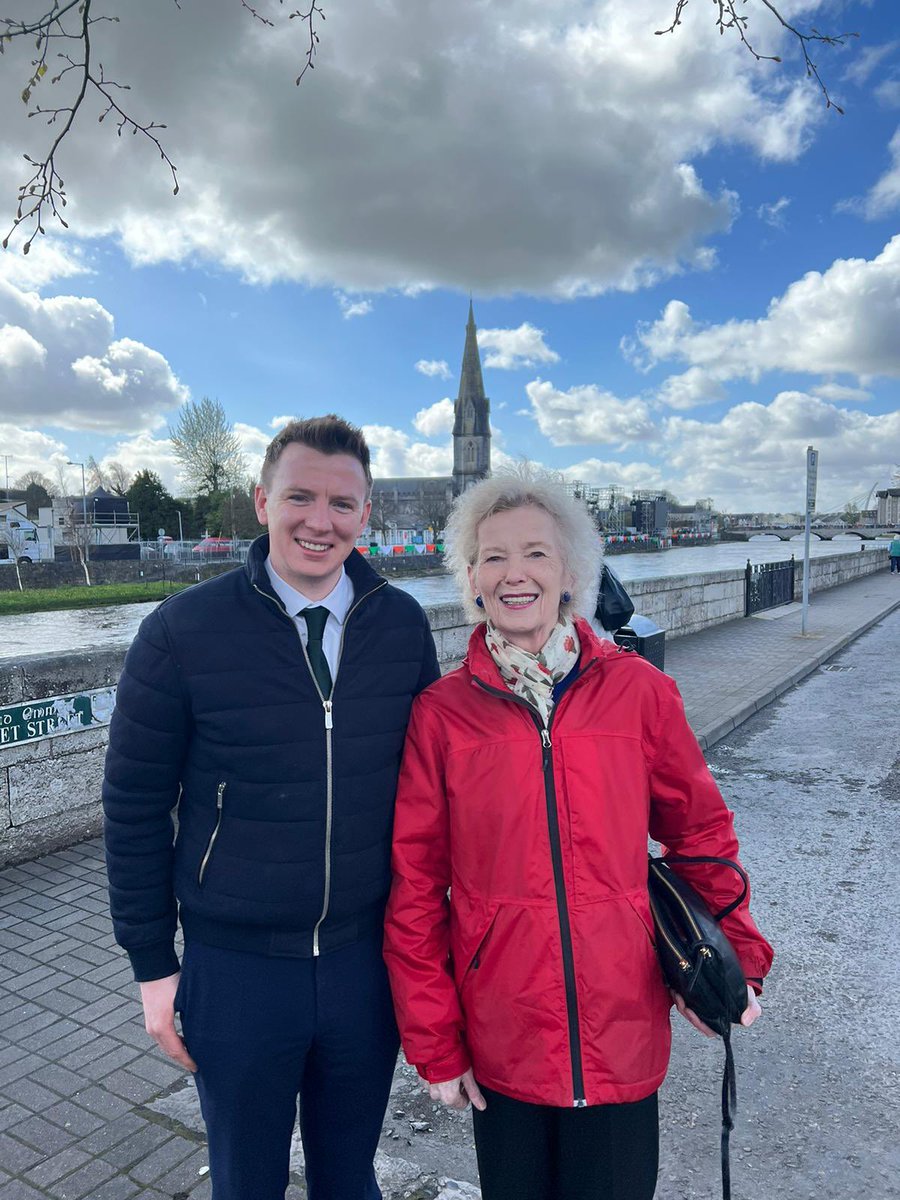 markduffymayo's tweet photo. A lovely moment just now, bumping into former President of Ireland Mary Robinson on the street where she grew up ahead of tomorrow’s historic visit to Ballina by @POTUS. https://t.co/Y9k4bCfOXq