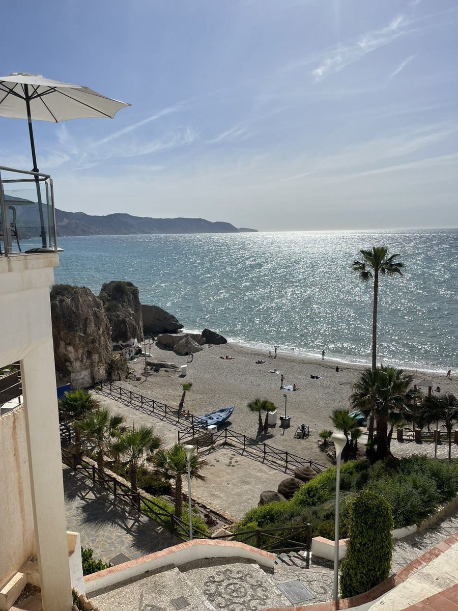 maireadfleming's tweet photo. Beautiful Nerja 

#holiday #Nerja #Spain https://t.co/vujMgPcW04