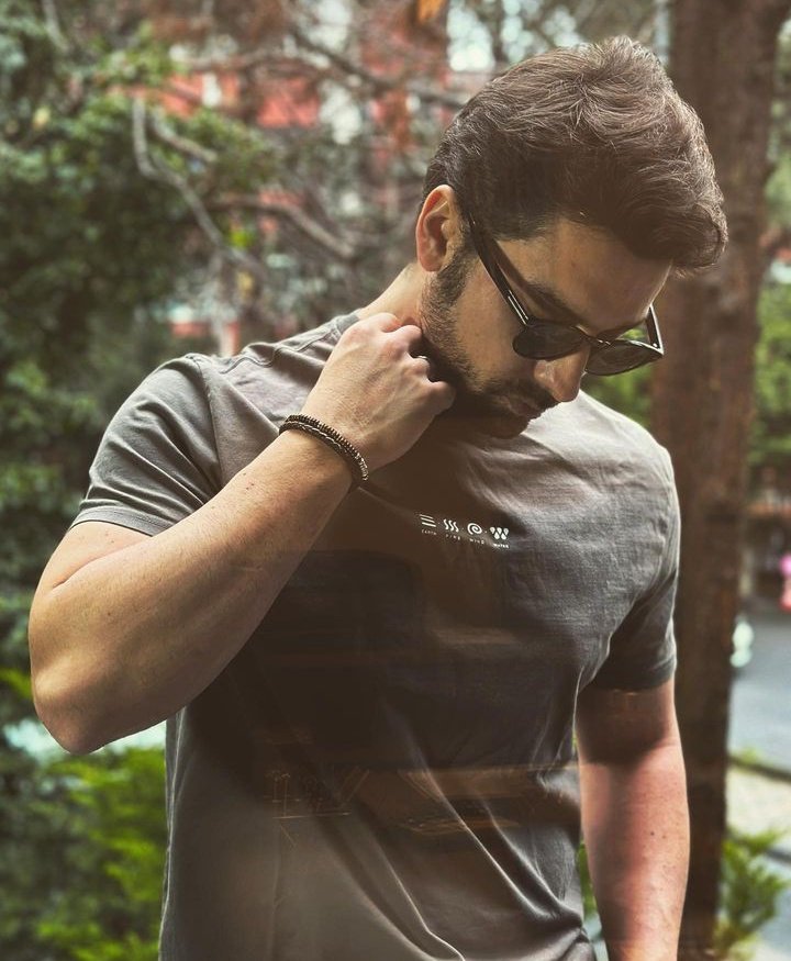 Marouakm20's tweet photo. Üff 💥💥Ateş gelir gibi🫀
Wiser Wash X DeFacto
#AlpNavruz #Defcto https://t.co/K689JDUY07