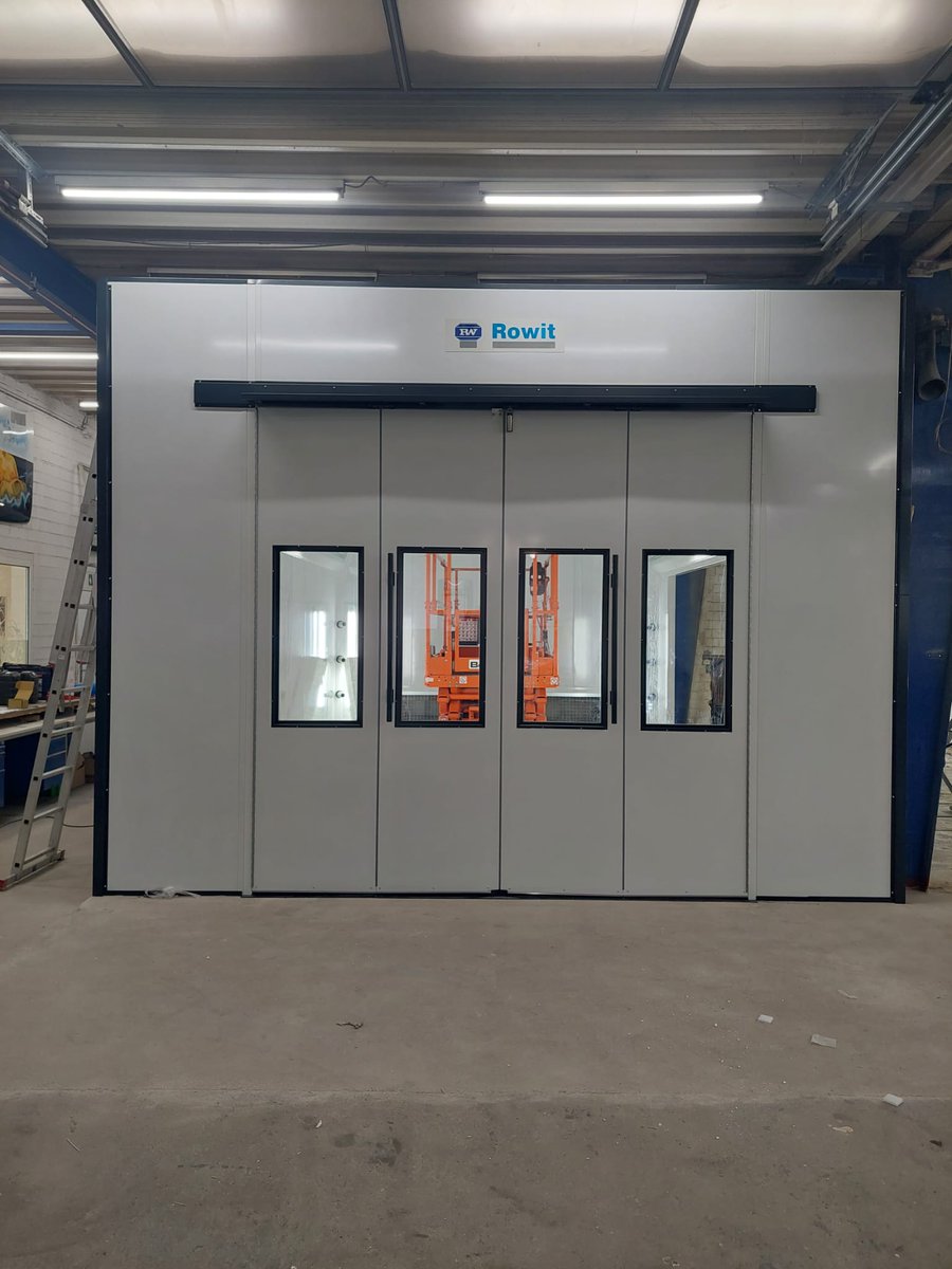 Rowitkampen's tweet photo. kW 14 begann bei der Firma #lingk  in #recklinghausen
Hier bauen wir eine PKW-Spritzkabine mit #Quertransport https://t.co/qJopAFGKP3 #rowit #Sptritzkabine #Spraybooth #lackieranlagen #Lackiererei #Kampen https://t.co/s0NVDjQj3p