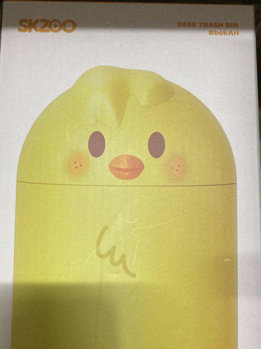 sll5790's tweet photo. 스트레이키즈 팝업 굿즈 필릭스 뽁아리 포카바인더 카드홀더 판매합니다

포카바인더 콜렉트북 미개봉 각 2.0
포카홀더 개봉 1.0 (커버비닐x)
데스크 휴지통 미개봉 2.2

dm주세요

skz stray kids 포카 양도 판매 필릭스 이용복 스키주 뽁아리 포토카드 콜렉트북 바인더 포카홀더 쓰레기통 bbokari https://t.co/QM2hit9Ea8