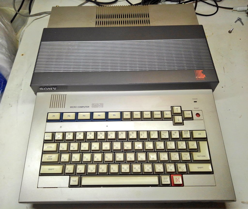 toshitada1973's tweet photo. SMC-70です。このコは…いろいろすごいよ…ちょっと怖いけど、じっくり見ていくよ…
#SMC70 https://t.co/pJFyALegGS
