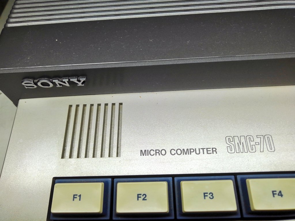 toshitada1973's tweet photo. SMC-70です。このコは…いろいろすごいよ…ちょっと怖いけど、じっくり見ていくよ…
#SMC70 https://t.co/pJFyALegGS