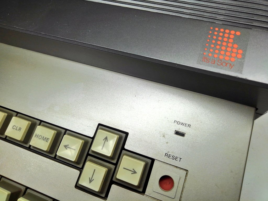 toshitada1973's tweet photo. SMC-70です。このコは…いろいろすごいよ…ちょっと怖いけど、じっくり見ていくよ…
#SMC70 https://t.co/pJFyALegGS