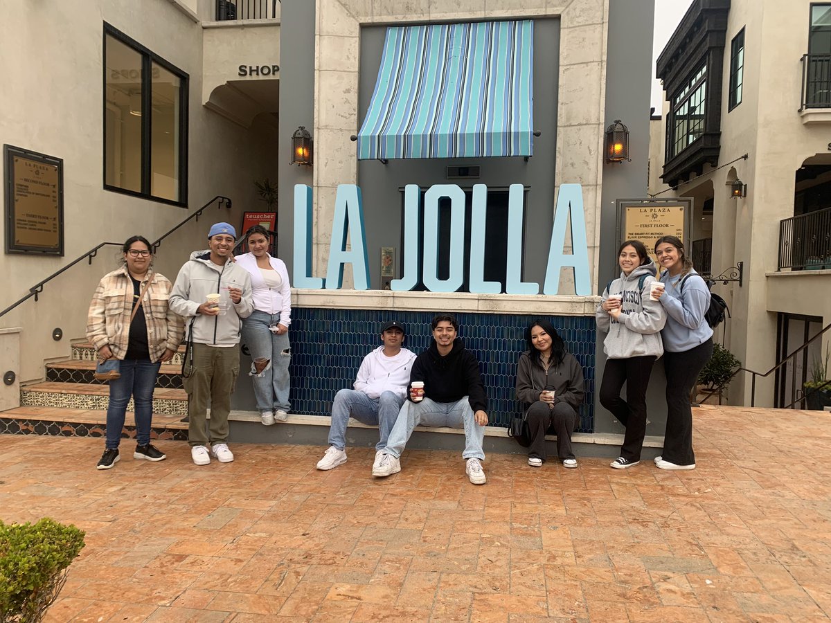 Had so much fun touring these seniors at their potential home for the next four years! ❤️ <a href="/UCSDtritons/">UC San Diego Tritons</a> ! Bonus for seeing our alumni who are thriving in their new home 💙🖤💙🖤  <a href="/MontclairCavs/">Principal Gomez</a> <a href="/monica_barberi/">CAV Achievement</a>