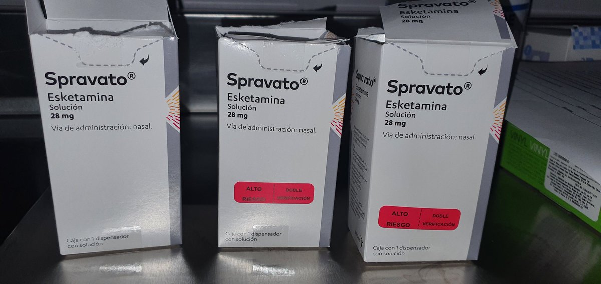 carlos_arnaud's tweet image. Abril del #2023 lo recordaré como la fecha en el que por primera vez en @nuevoleon y dentro del @TecSaludMX #HospitalZambrano se aplicó #Spravato #Esketamina en un paciente con Depresión Resistente a Tratamiento e Ideación Suicida desde que se encuentra a disponibie en #Mexico