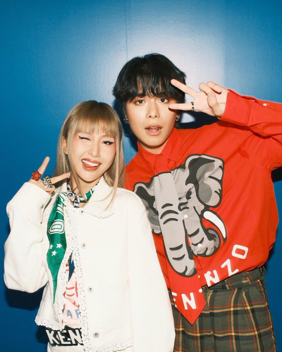 glennyqh_'s tweet photo. Daring and playful, #VarsityJungle by KENZO celebrates just that. The collection presents the values of togetherness and a sense of community 🐘🌴
#KENZOSG #KENZO https://t.co/HOexREV2SI