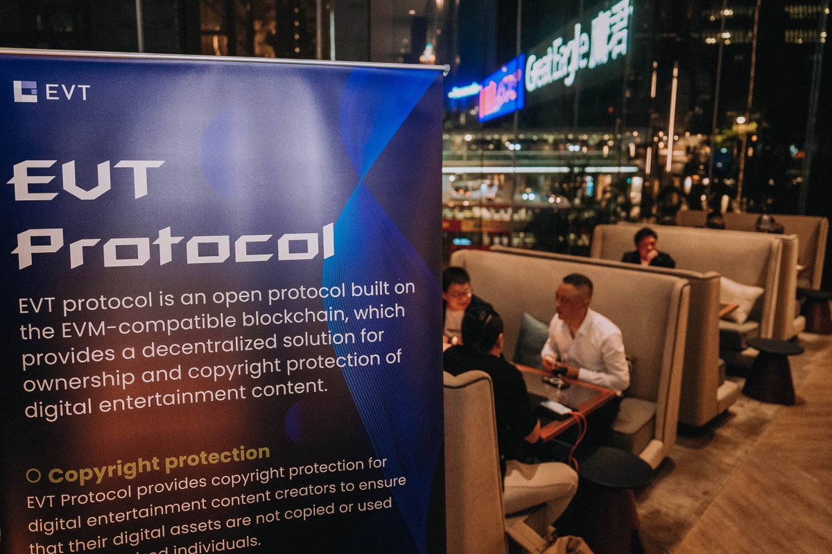 EvtProtocol's tweet photo. We are here in HongKong! 😝 #hongkongweb3 https://t.co/CooSAogLkn