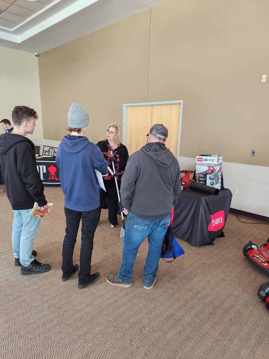Saleslinkreps's tweet photo. Patti Inglis and Jerry Mills with Saleslink conducted an in depth product training with the employees of Ziegler's Ace Hardware for The Toro Company, Globe Electric and Ardisam, Inc. The response was enthusiastic and exciting. We are all thinking Spring! https://t.co/EoqzB6Rk1y
