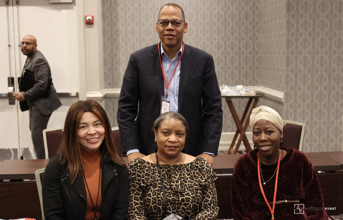 SCCConsortium's tweet photo. We wanted to take the time to shine a light on all of the Leadership summit attendees with #shinealightrecap #sc3summit7 thank you all again for coming! We hope you still are on a high like we are with how well the summit was. https://t.co/CmlcaWXvtO