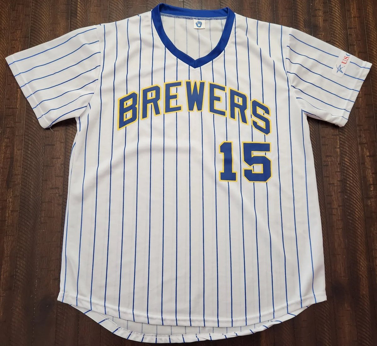 Edraue's tweet photo. It’s Jersday!! Every Thursday I wear a different @mlb jersey. Today it’s @Brewers Cecil Cooper

A lesser name during the Brewers early success (1978-83) but he could rake. 

#Jerseys4Jackson https://t.co/dqPM7bHXeQ