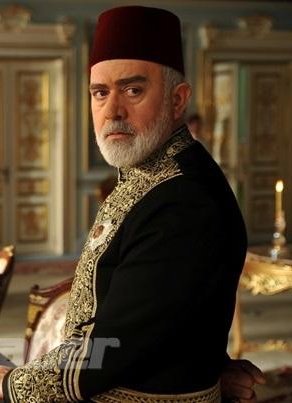 RD_ottoman2023's tweet photo. الممثل في مسلسل السلطان عبدالحميد Bahadır Yenişehirlioğlu والذي رشحه حزب العداله على قوائمه الإنتخابيه يقول |
.
هذه الانتخابات إما ان يختار الشعب حريته وإستقلاله وإما ان يختاروا سعر البصل

أشبه ما يحدث مع اردوغان من مؤامرات بماحدث مع عبدالحميد فقط إختلف الممثلون ولكن بنفس الاهداف https://t.co/1uhoOB4F6D