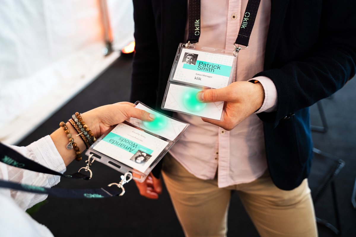 CrystalEngage's tweet photo. With one click of the badge, you just made a new contact.

Simplify your event networking with:

🟢 A wearable smart badge
🟢 One-click networking
🟢 Contacts hosted directly on the badge app
🟢 Which you can export directly to your phone

#eventprofs #networking #badges https://t.co/dOjExgt471