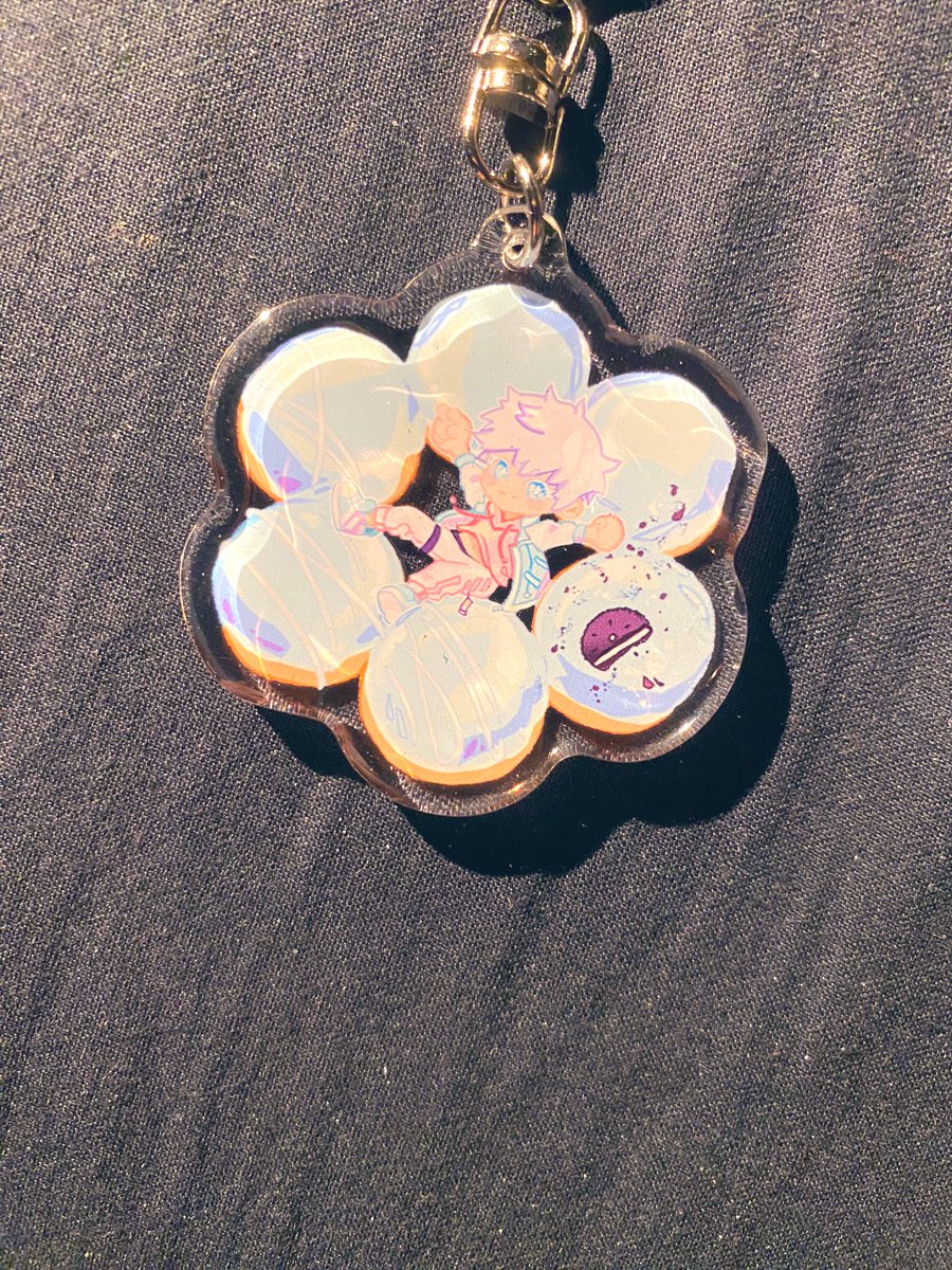 <a href="/GojouDessert/">The Gojou Dessert Book @ COMPLETE</a> he arrived yesterday! 
ive been eyeing the donut for so long aswell so really happy i was able to get it too