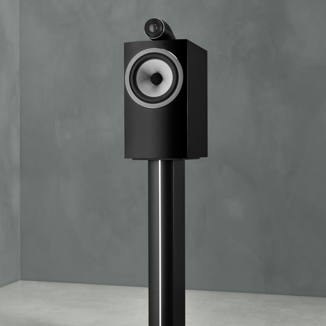 BowersWilkins's tweet photo. Precision sound for sophisticated listening. The 705 S3 is available in Gloss Black, Satin White and Mocha.
#bowerswilkins #StudioSoundComesHome #hifi https://t.co/i2kYR93vj1