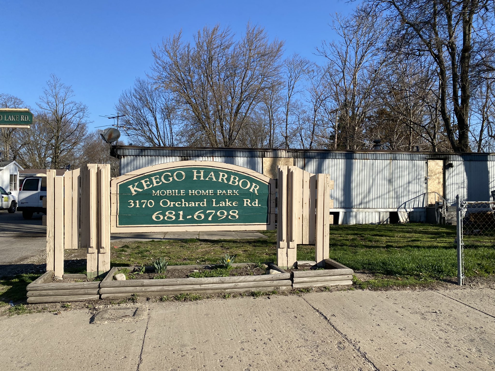 Mike Campbell on Twitter "Fatal Fire at Keego Harbor Mobile Home Park on Orchard Lake Rd near