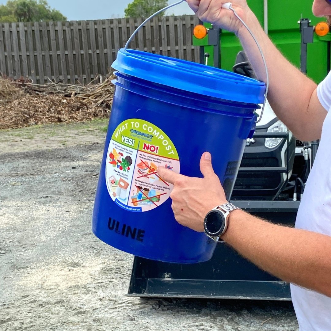 KeepFLBeautiful's tweet photo. Did you know that at least 20% of household waste is organic material that can be composted?! The @KBBeautiful_  Organics composting program is up &amp; running for residents. Check out more about their new composting program here ➡️https://t.co/K9jYLyw9kR 
#keepflbeautiful https://t.co/LZS1MY98u8