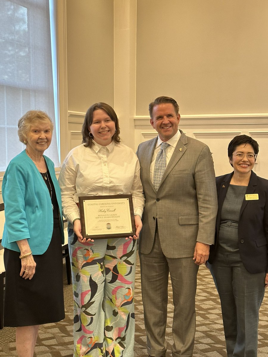clarinetprof's tweet photo. Hailey delivered a powerful speech that left many in the room deeply moved, inspired, and hopeful for the future #CoastalWoodwindsProud #TeamHailey #representatoire https://t.co/q9Wbua4kqi