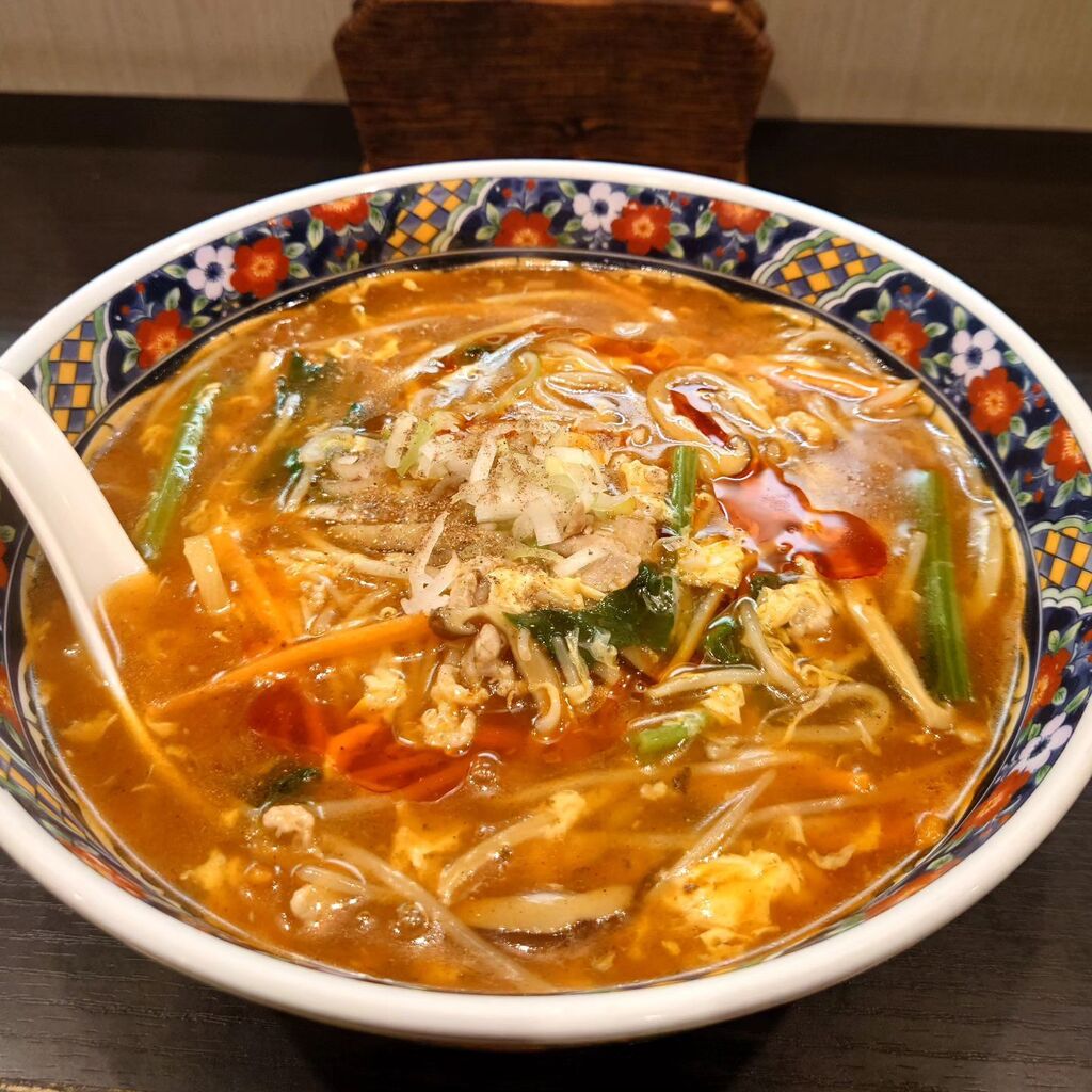 Shin_Curious's tweet photo. #川龍
#酸辣湯麺
#水餃子
#餃子
#桑名市 https://t.co/Yd3fxpmQ1d https://t.co/Nm0s7hmTS8