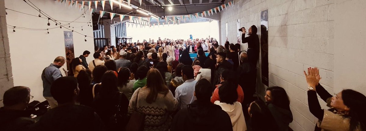 PastorTom_'s tweet photo. Some of the supporters for all those getting baptised on Easter Sunday #FullImmersion #BelieversBaptism #NewLife #GraceChurchCork https://t.co/QFyXSdtdbF