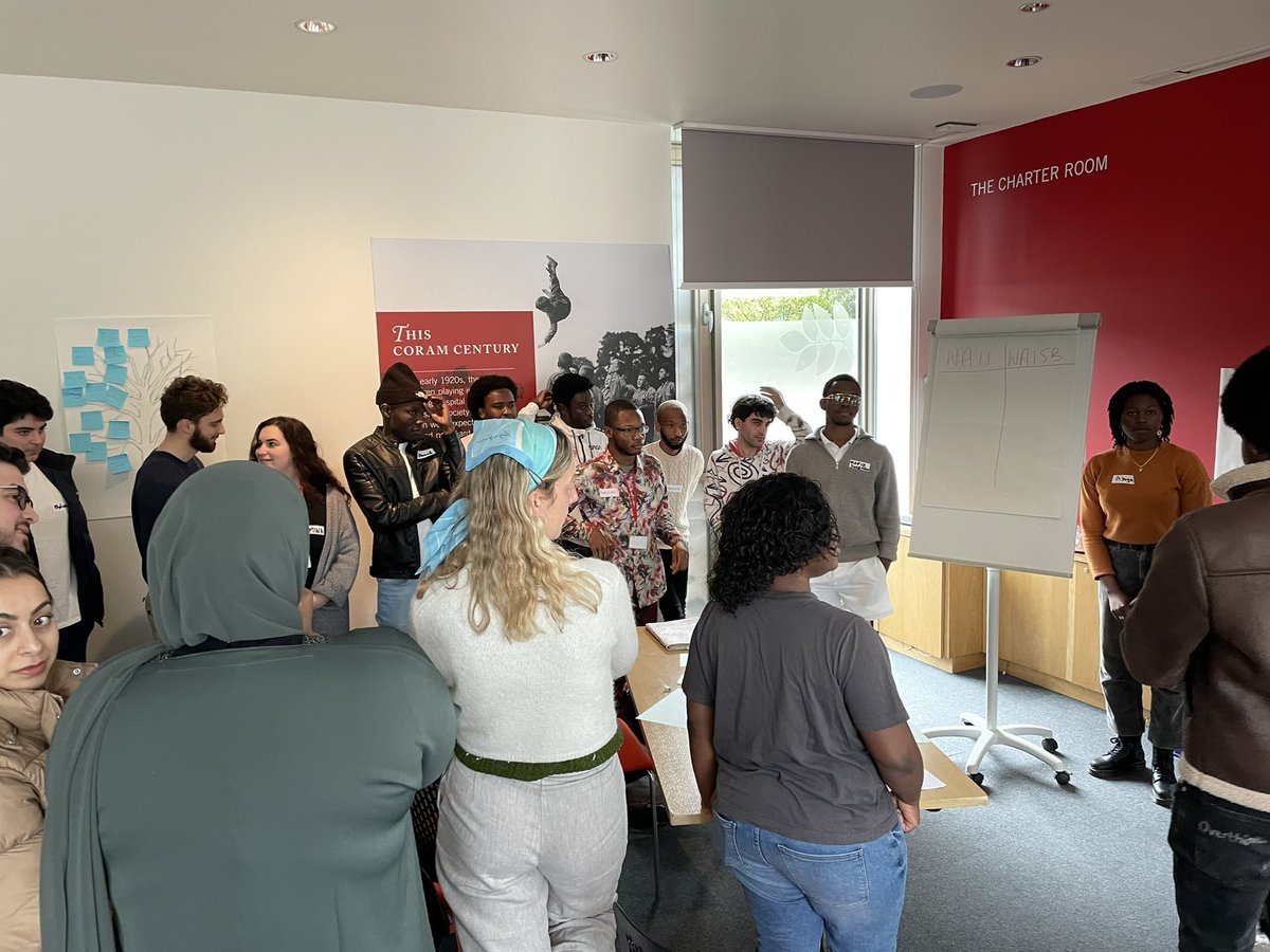 Brighter_Praxis's tweet photo. This week members of Brighter Futures met with @SLRAcharity and @Coram, We spoke about power and discussed issues that young people are facing in the UK... #Futureleaders #righttofeelsafe #supportus https://t.co/6a5MLTPL8E