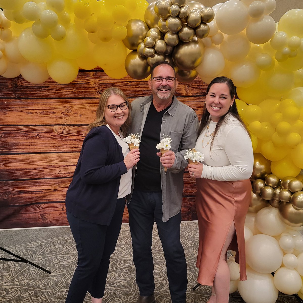 <a href="/PTA_WMS/">WMS PTA</a>  honored these Stephanie Ruiz,  Scott Miller, Alexa Escobedo for their help at the Gary Center, VCC and distribution of donations to all schools in LH. The city &amp; our students wouldn't be where they are today with these heroes 🙏🏼👏🏽THANK YOU👏🏽🙏🏼