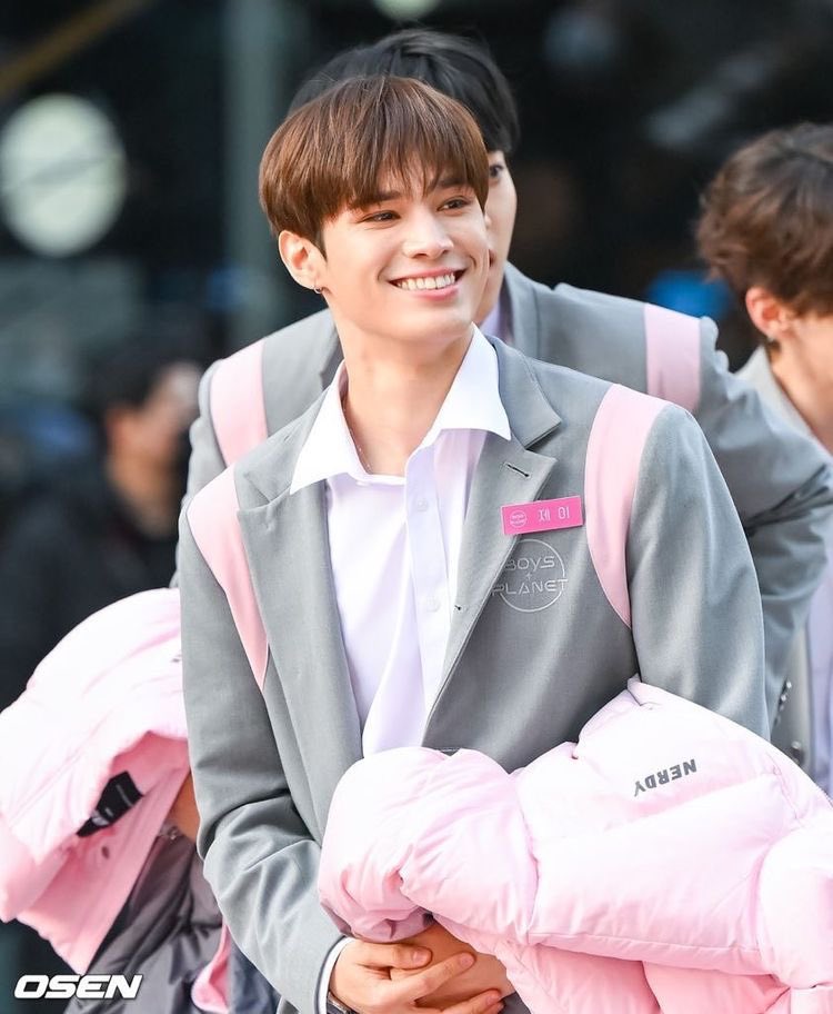 loovinwook's tweet photo. GO VOTE FOR JAY PLEASE. THIS IS REALLY IMPORTANT β€οΈ VOTE FOR JAY CHANG ON MNET #JAYCHANG #VOTEJAYCHANG #VOTEJAY https://t.co/iyesBlKlCZ