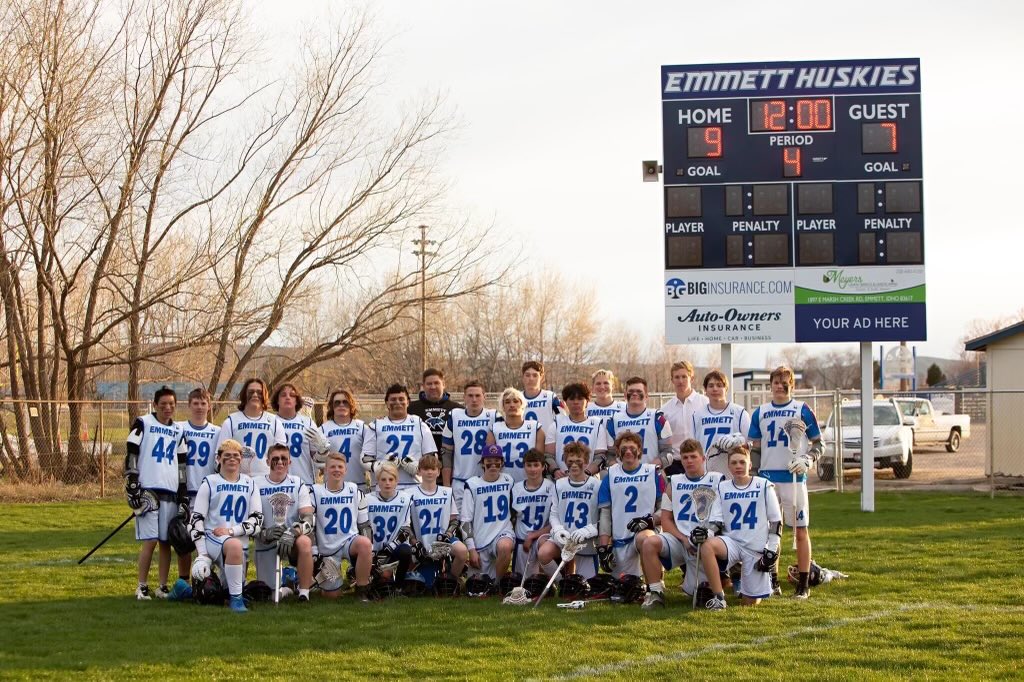 The playoff bound ⁦<a href="/EHSHuskies/">Emmett Huskies</a>⁩ lacrosse 🥍 team ❗️❗️🏆🏆