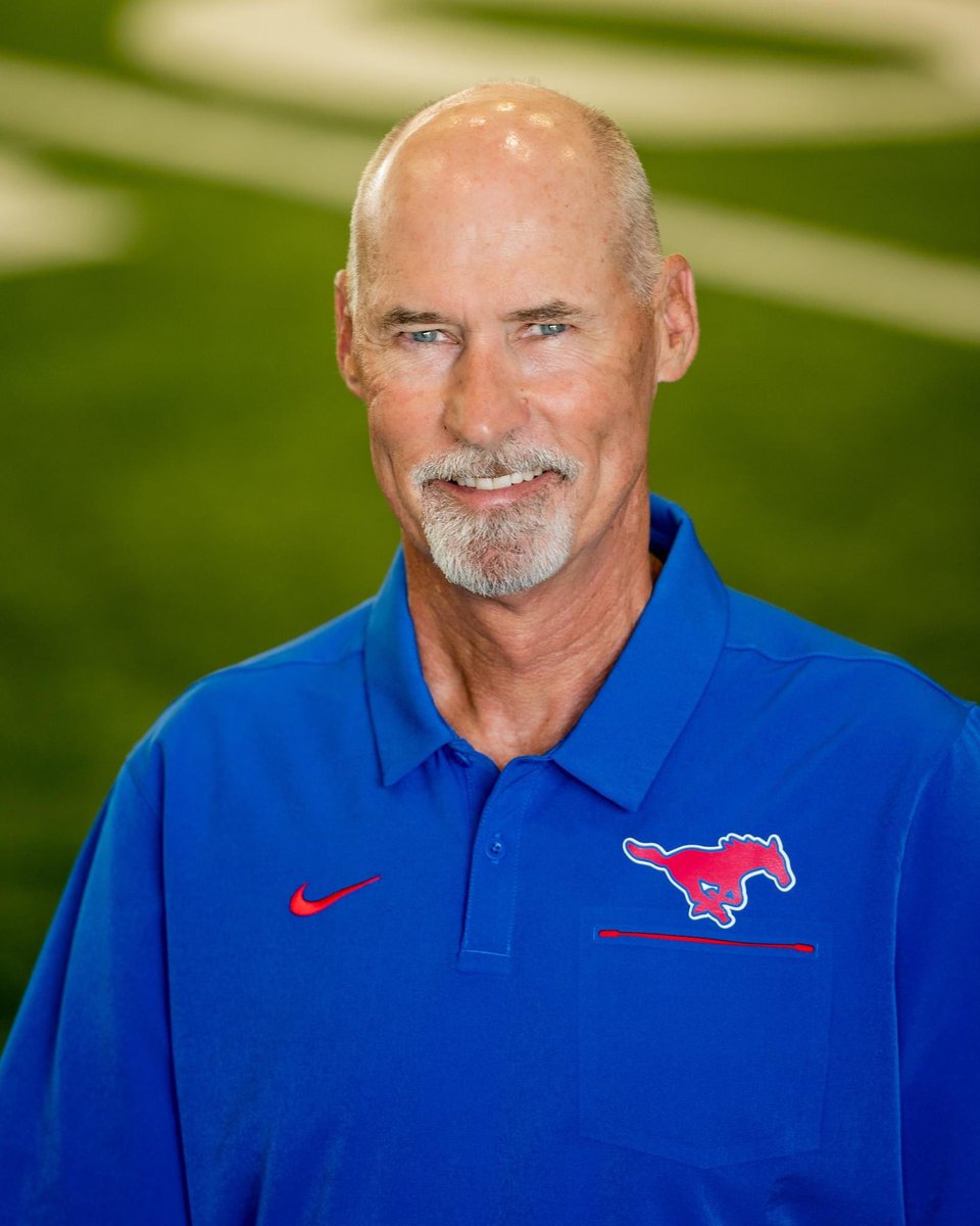 At the April 14 Special Board of Trustees Meeting, Superintendent Dr. Brad Schnautz will recommend Bob DeBesse for the position of Boys’ Athletic Coordinator and Head Football Coach at Grapevine High School.

Read the full story: gcisd.net/news/what_s_ne…