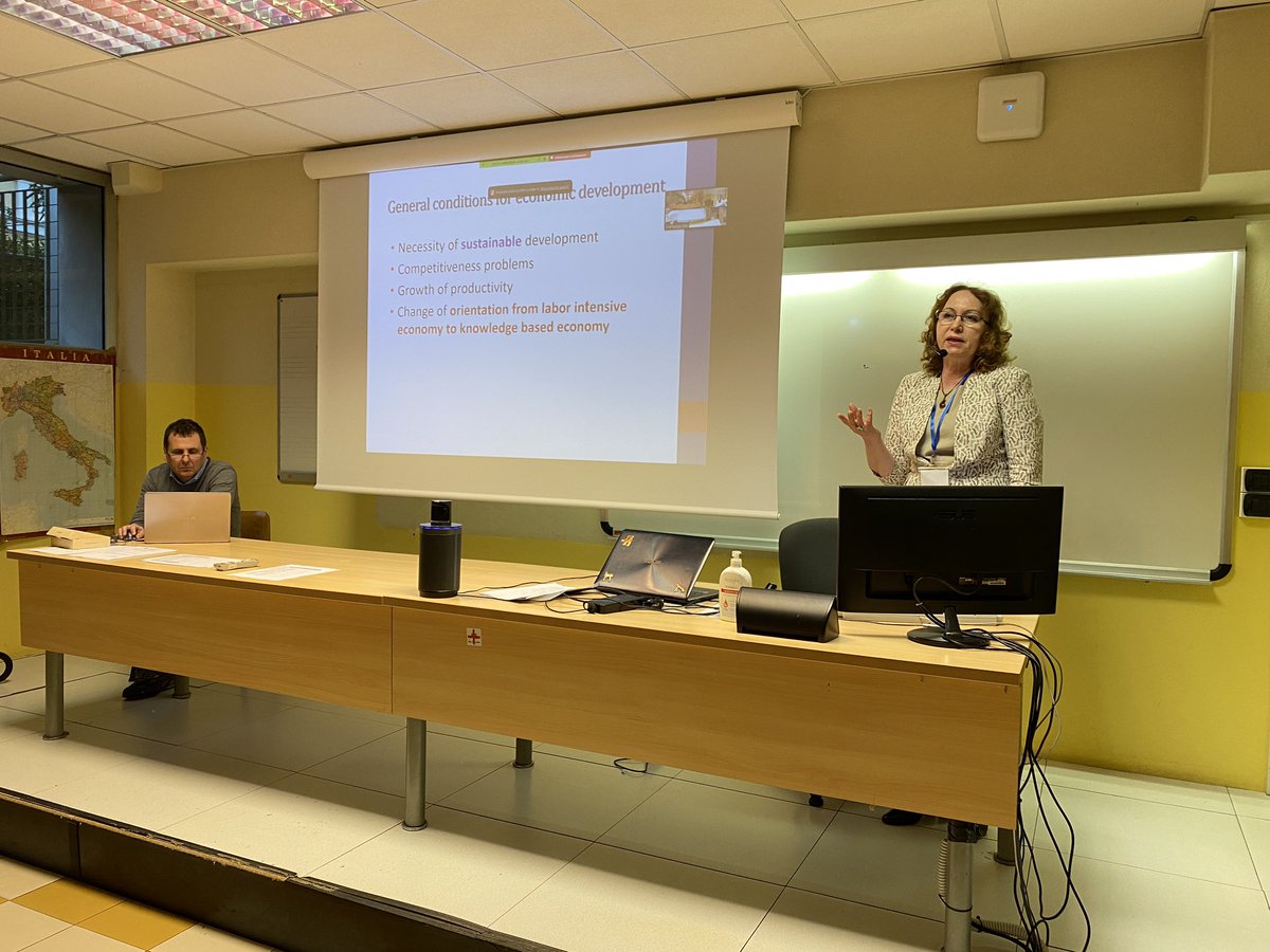 EmilianaMurgia's tweet photo. Prof. Baiba Savrina of @lvuniversity keynote on the Third mission and Intercultural Education in Latvia - #interculturaleducation conference at #DiSFor @UniGenova https://t.co/Fvy0pAN490