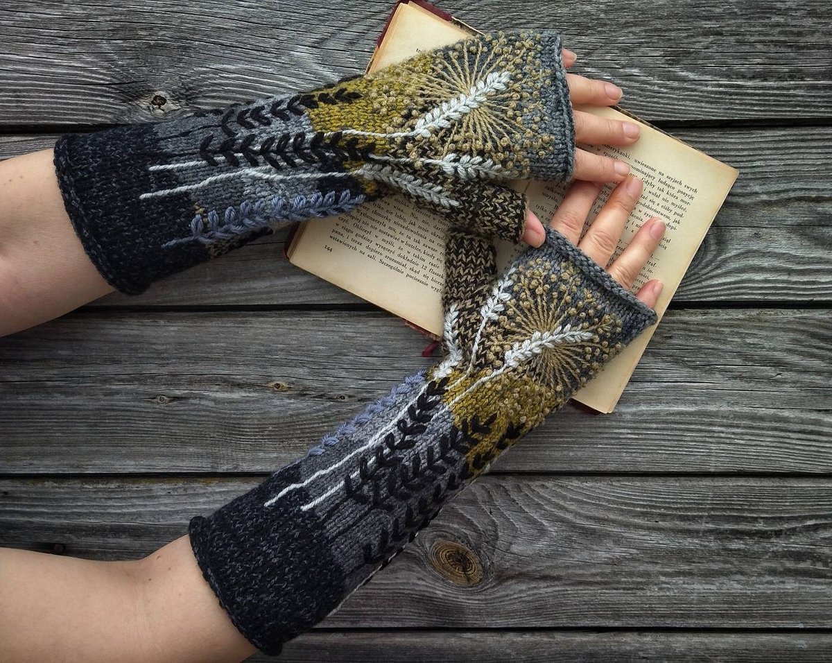 CaramelDogCraft's tweet photo. Dry grass
Hand knitted, hand embroidered, mittens, fingerless gloves.
https://t.co/HZwI3384LH

#etsy #etsystore #EtsyHandmade #handmade #craft #fiberart https://t.co/swGWKuukcs