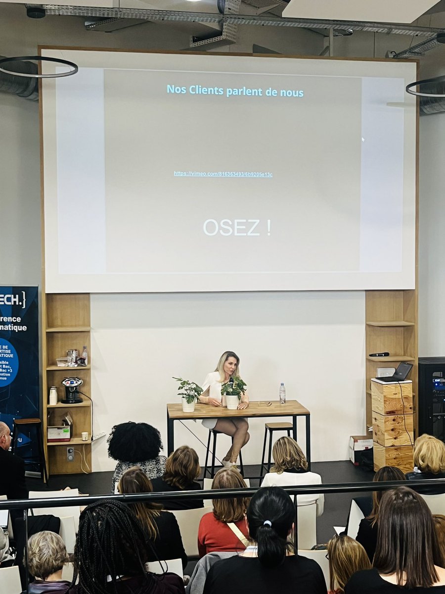 MadiSeydi's tweet photo. Stéphanie Gateau, fondatrice de #HandiRoad nous parle de #LeadershipInclusif Cc @Intalstrategy #Masterclass #Womaccelerator https://t.co/iBwno85HlD