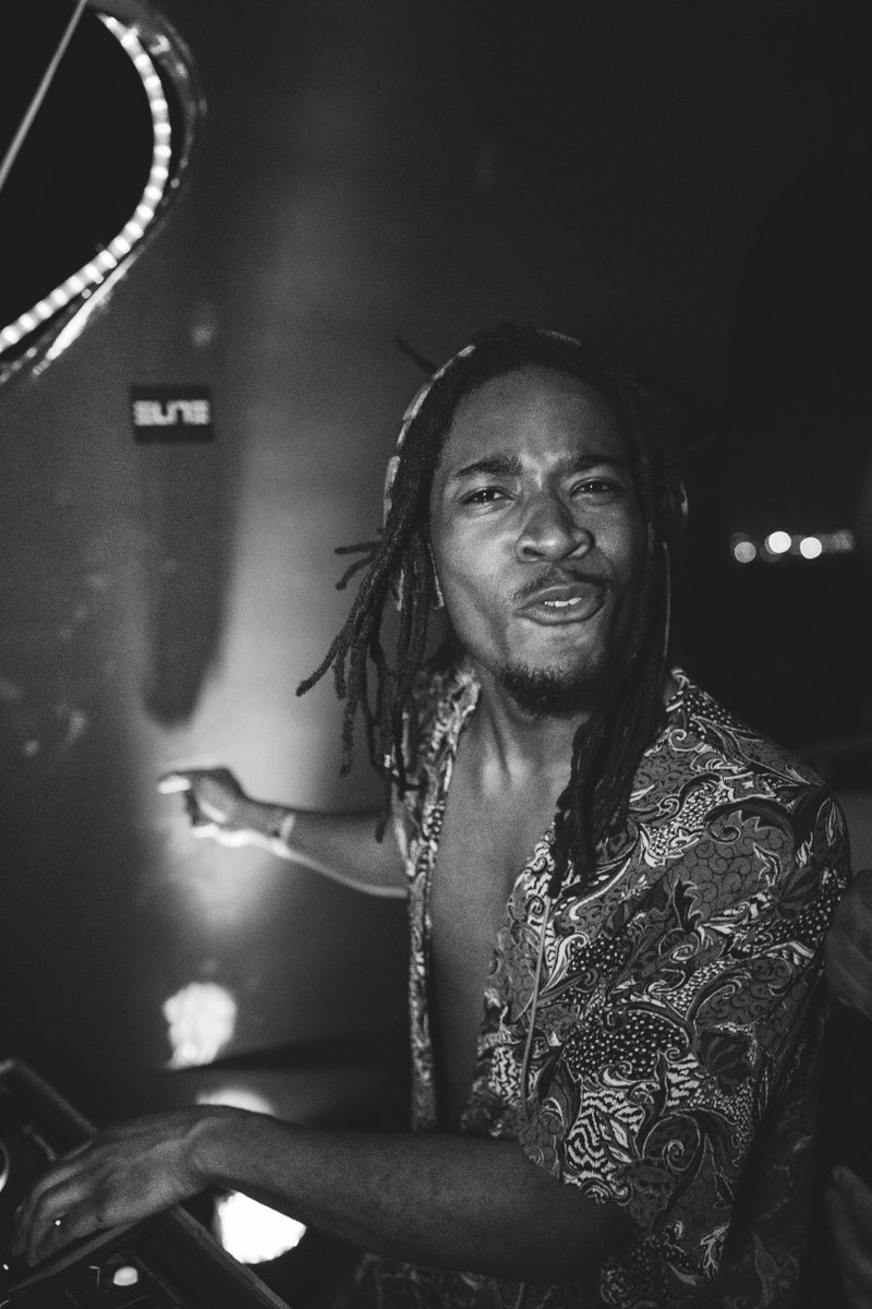 Last Month <a href="/Gabvallim/">Gabriela Vallim</a> listed me in her 11 DJs bringing 🔥🔥 to LDN in 2023 and I'm very very grateful 🥰

"Blasé is fortunate enough to connect with people from around the world through his art, he built up a core audience within the Caribbean Diaspora".

newwavemagazine.com/single-post/tr…