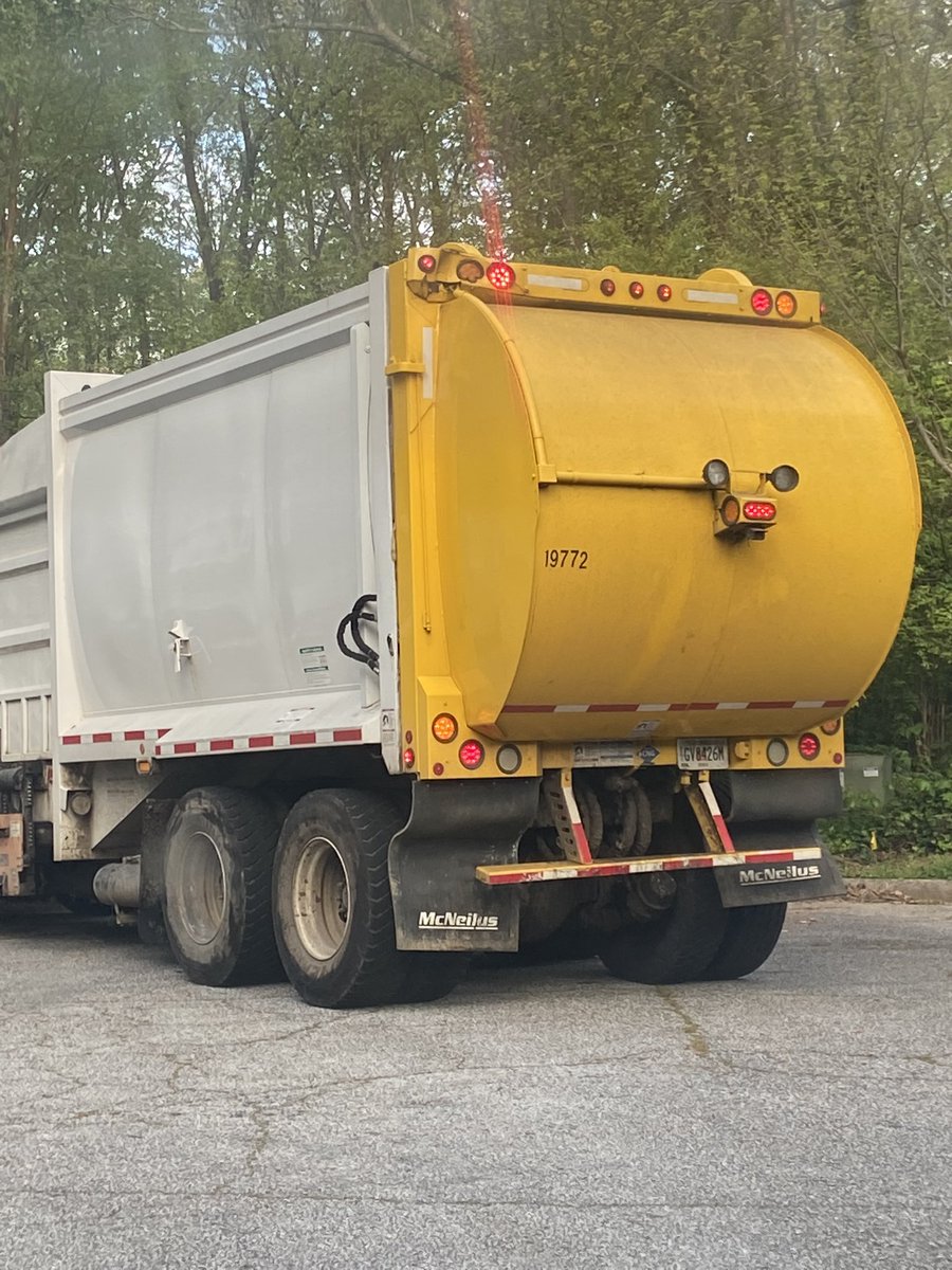 OfficialHartl3y's tweet photo. At 8:16am this morning @DKalbSanitation decided to dump my trash on the street and then pull off. They even passed up my home last week without stopping. Yes I have video footage but I’m not gonna post them… yet! https://t.co/OIwlXWAoVf