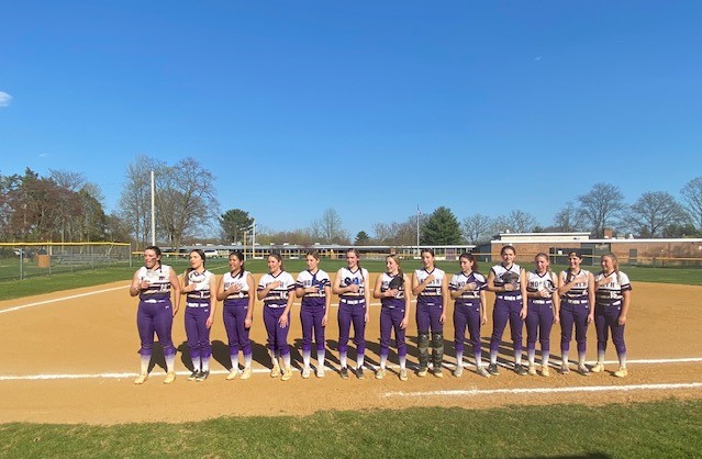 CHSNAthletics's tweet photo. North Varsity Softball defeated Ossining yesterday at Coach Sullivan Field!
🥎Ava DeFiciani 3-3 w/ 3-2B, 3R, 4RBIs 
🥎Siena DeCicco 3-4 w/ 3B , 4R
🥎Julia Ruzzi 2Hits, 2R, 2RBI
🥎Angie Martin 2RBI
🥎Lauren Tighe earned the Win
GREAT GAME NORTH!🙌🥎💜🥎🙌
#RAMarkable #RamsBest https://t.co/Ryo4sqLJn7