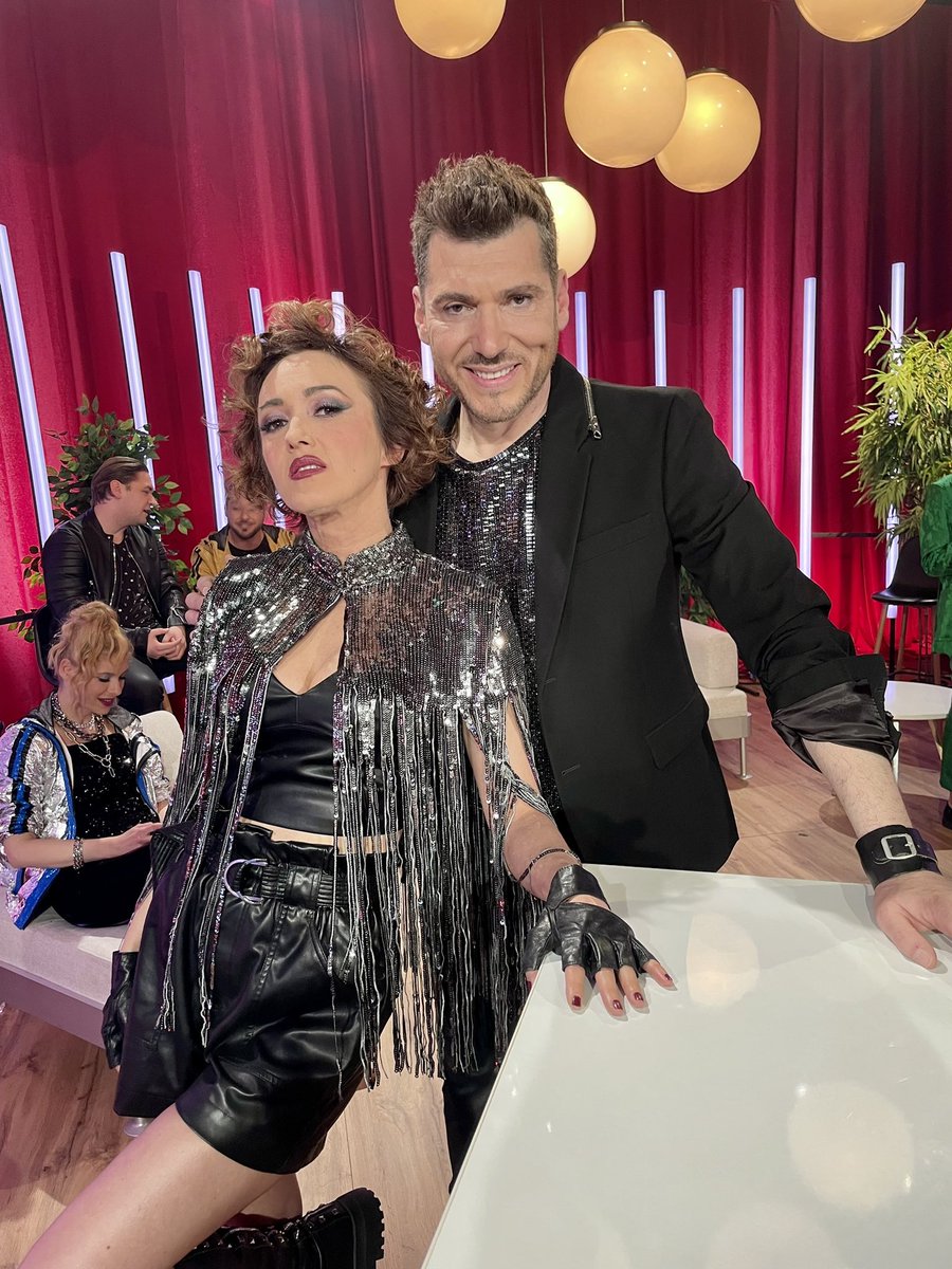 boris_banovic's tweet photo. Za Magic Mike preformans samo nazovite 065224404 🤣
#zvijezdepjevaju #HRT https://t.co/rdkXkAsAbZ