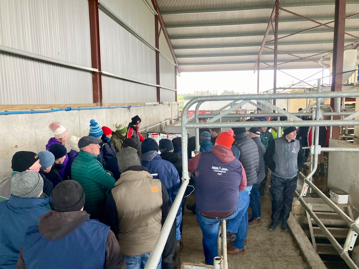 lelyrobotman's tweet photo. Thanks to Niall Byrne for hosting meeting farm last night.
Great discussion around robotic yard design, building costs, grazing management, solar power, heat detection & low cost finance options.
Meeting tonight in Kilkenny !
6-8pm
Details on link !
https://t.co/qe87CmrYGx https://t.co/CRHUbQxkPC