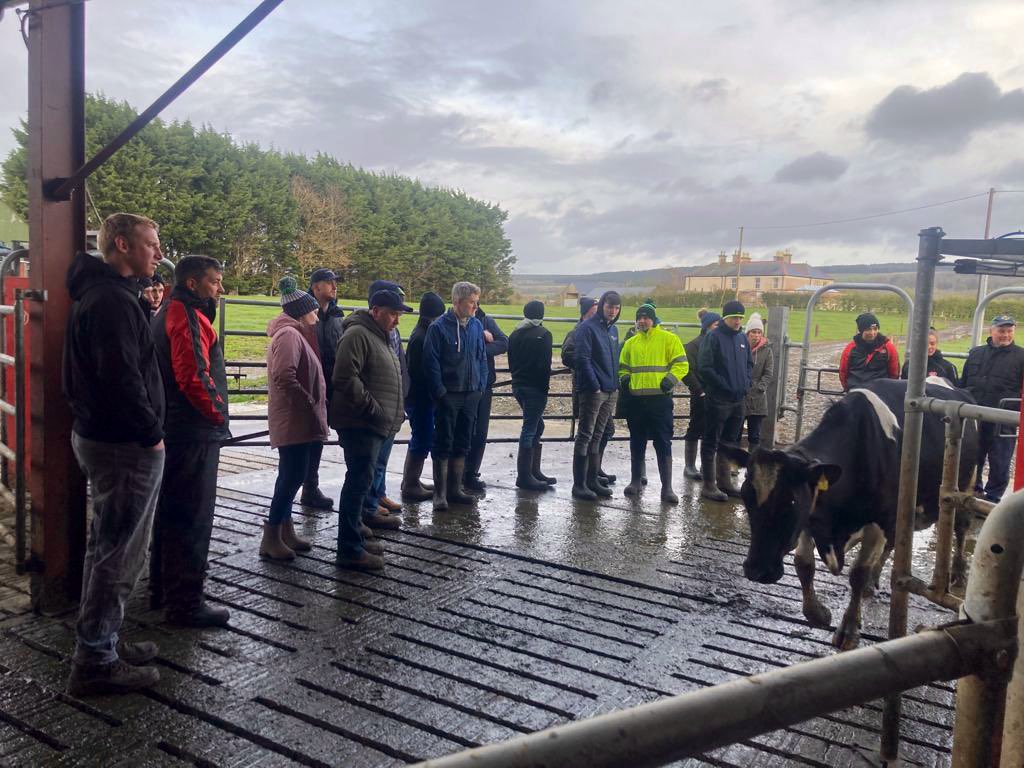 lelyrobotman's tweet photo. Thanks to Niall Byrne for hosting meeting farm last night.
Great discussion around robotic yard design, building costs, grazing management, solar power, heat detection & low cost finance options.
Meeting tonight in Kilkenny !
6-8pm
Details on link !
https://t.co/qe87CmrYGx https://t.co/CRHUbQxkPC