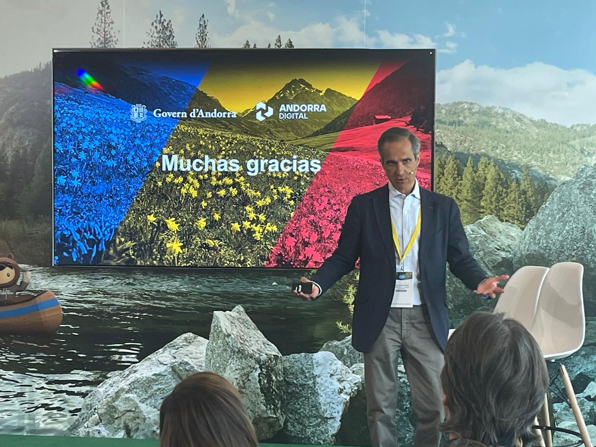 Andorra_Digital's tweet photo. El director del Programa de Transformació Digital d’Andorra #PTDA, David Vicente, ha explicat avui a Madrid el desplegament de les iniciatives que portem a terme per impulsar la digitalització al Principat, a la jornada ‘Indústries i casos d’èxit’ al #WorldTourMadrid. Seguim! https://t.co/T5RPArcmr9