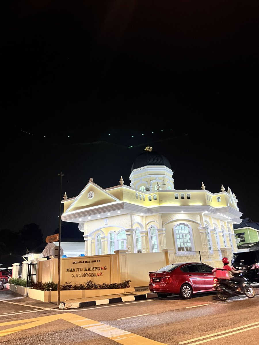 johobaru's tweet photo. Masjid baru Mahmodiah.

Lawo 😍 https://t.co/RR9xfCebzn