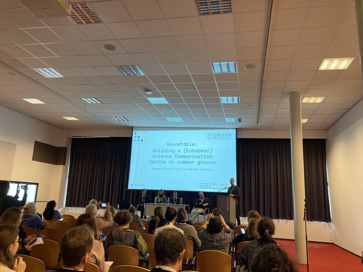 Ciencia de la Comunicación Científica (@scicomm_es) on Twitter photo Mesa redonda sobre el proyecto <a href="/scicommEU/">COALESCE</a> en el que participamos y cuyo objetivo es crear un centro europeo de competencia en comunicación científica con @ConsumerSurv <a href="/AndyRidgway1/">Dr Andy Ridgway</a> <a href="/RosaAriasAlv/">Rosa Arias</a> <a href="/ale__for/">Alessandra Fornetti</a> y <a href="/JosephXRoche/">Joseph Roche</a> #PCST2023 Mesa redonda sobre el proyecto <a href="/scicommEU/">COALESCE</a> en el que participamos y cuyo objetivo es crear un centro europeo de competencia en comunicación científica con @ConsumerSurv <a href="/AndyRidgway1/">Dr Andy Ridgway</a> <a href="/RosaAriasAlv/">Rosa Arias</a> <a href="/ale__for/">Alessandra Fornetti</a> y <a href="/JosephXRoche/">Joseph Roche</a> #PCST2023
