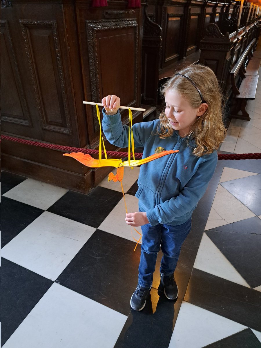 FamilyLearnEm's tweet photo. Thanks @stpaulsedu for some fantastical pheonix fun this morning. https://t.co/QQnXVRh9I1