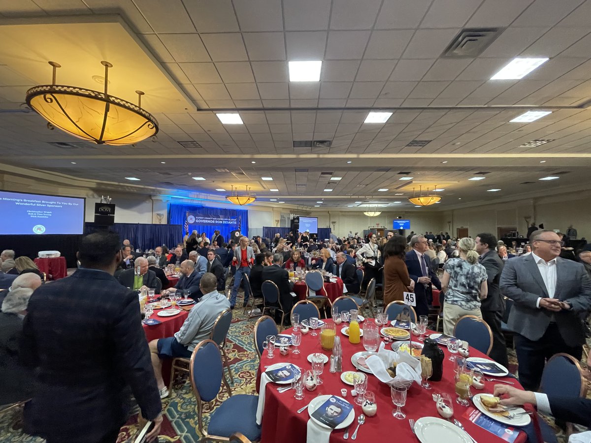dolan4ohio's tweet photo. Gearing up for a packed day on the campaign trail. We're kicking things off at the @SummitCoGOP Lincoln Day Breakfast in Akron. Then #TeamDolan has events, interviews, fundraisers & new endorsements on deck in Cuyahoga, Lorain, Licking & Butler counties. Let's roll! #OhioFirst https://t.co/3IcCUwoS0q