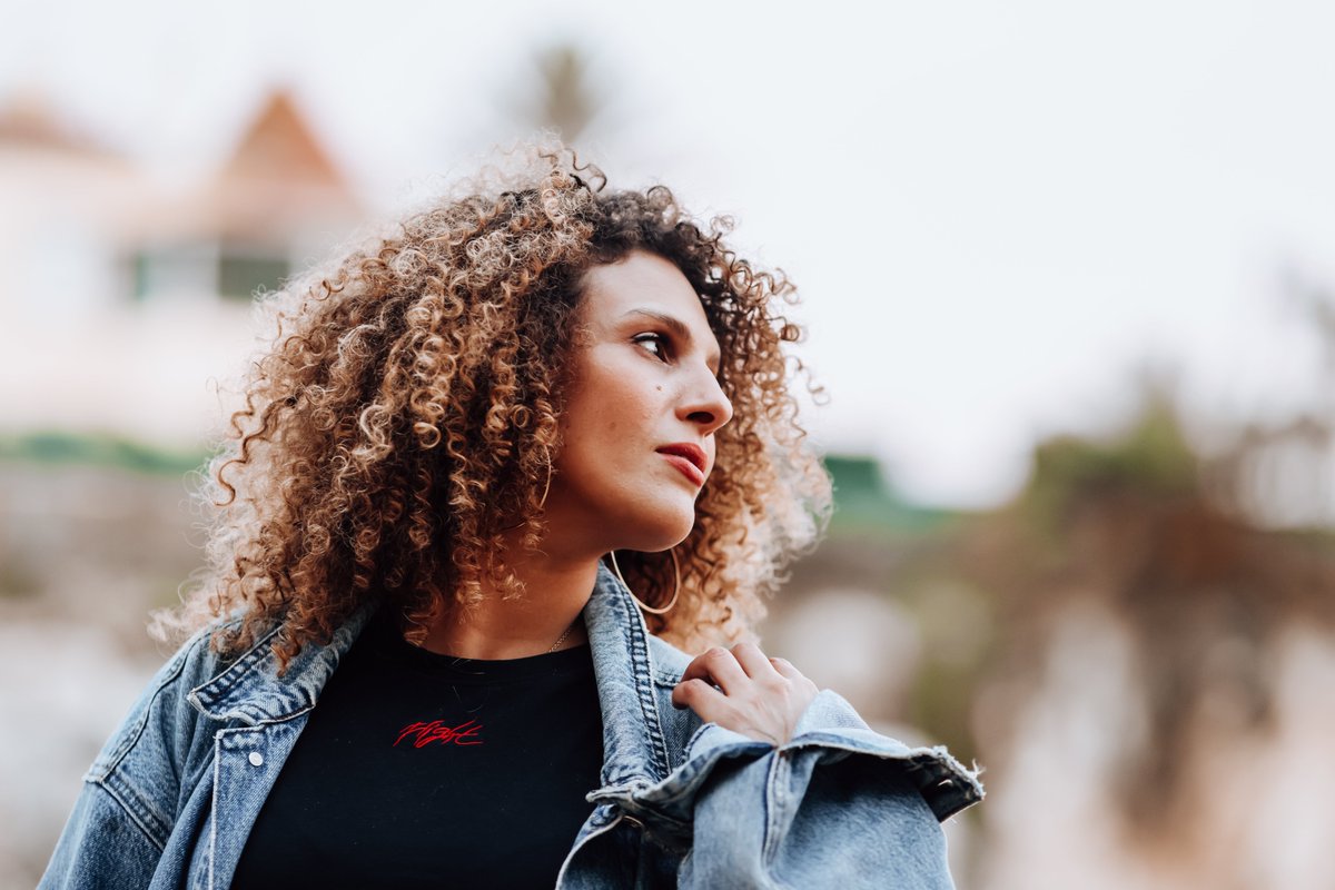 Montreal's <a href="/MeryemSaci/">Meryem Saci</a> has unveiled her EP, Game of Life. Head to #CanadianBeats to learn more via our Five Questions With segment. canadianbeats.ca/2023/04/13/mer… <a href="/badparadeco/">Bad Parade | Music Publicity</a>