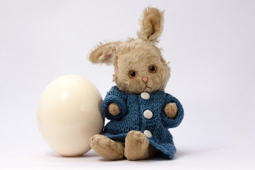 nexis_services's tweet photo. Did your delivery company let you down over Easter? 

Mistakes happen, but not being able to talk to a real person to sort the issue is so frustrating. 
We understands SME's - because we are one!

#parceldelivery #palletdelivery  #realpeoplethatcare #calltoday #listening https://t.co/1jsHBD3t2Q