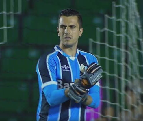 pedro19O3's tweet photo. tbt de Grêmio. 🇪🇪

A instituição Marcelo Grohe nos jogos com camisa de linha. https://t.co/nmjiFotmuX