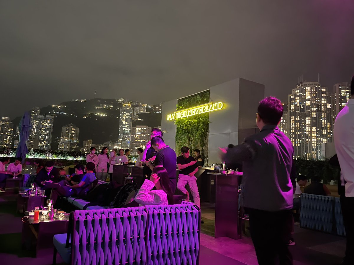 StarryNift's tweet photo. 😄Grab your booze and join us for the Web3 Builders Party & ZK Night!
🍻Make a toast for #Web3 and the amazing skyline of #HK
#zknight #HongKongweb3festival #hongkongweb3 https://t.co/cTSmWSYlWh