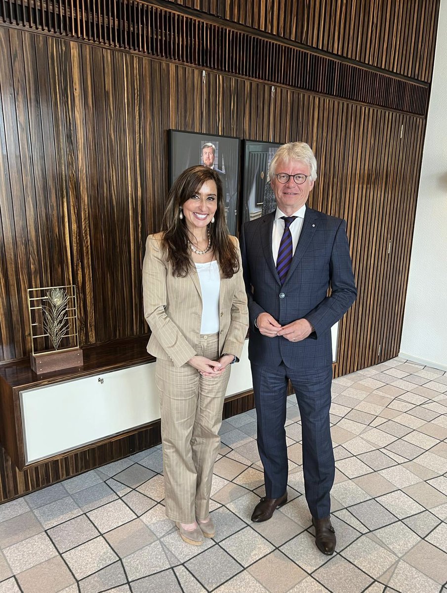 It was wonderful to meet with King’s Commissioner @CdK_johnberends to learn more about beautiful green <a href="/provgelderland/">Provincie Gelderland</a>, including the ‘Silicon Valley of digital technology for agriculture, food and health’ initiative. #geldersestreken