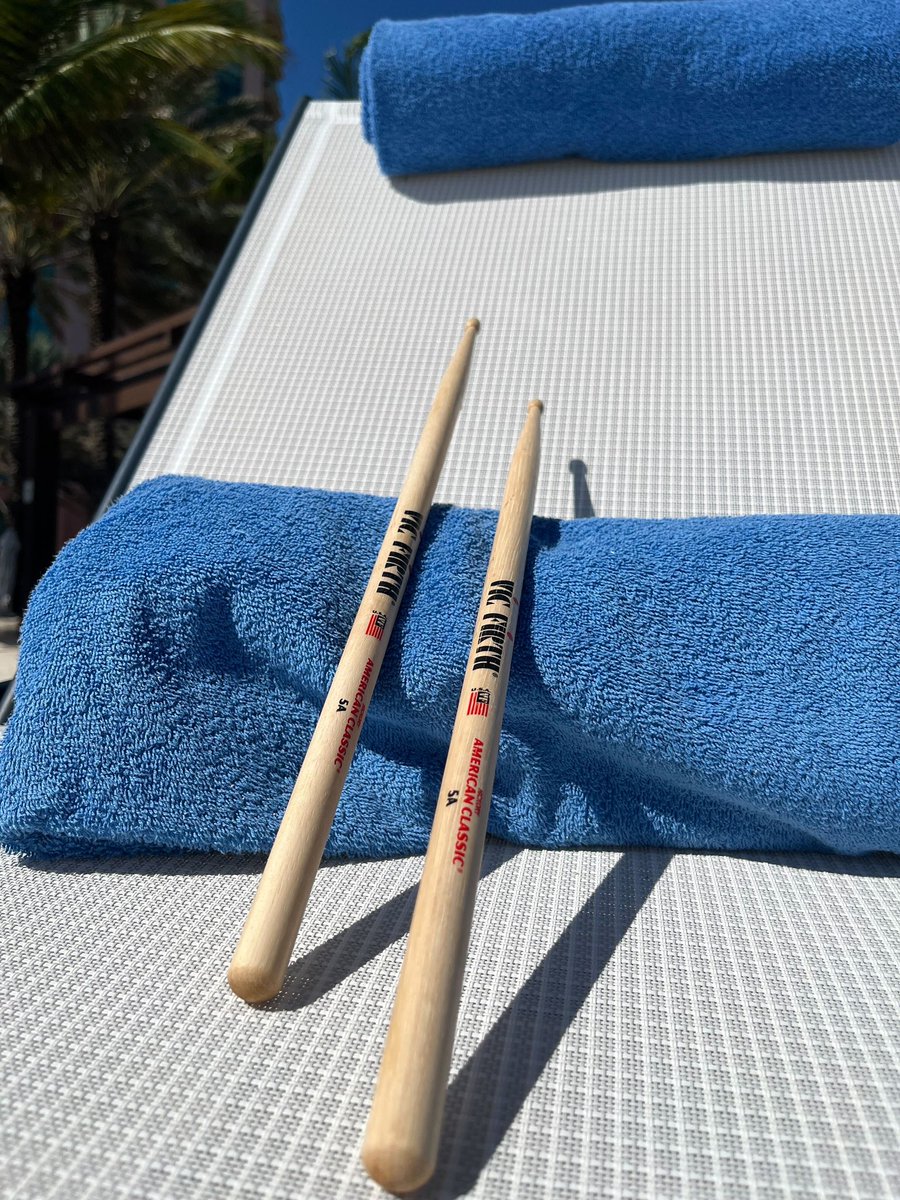 vicfirth's tweet photo. Hot dogs or drumsticks? 🏖️ https://t.co/4ufZMaQxSC